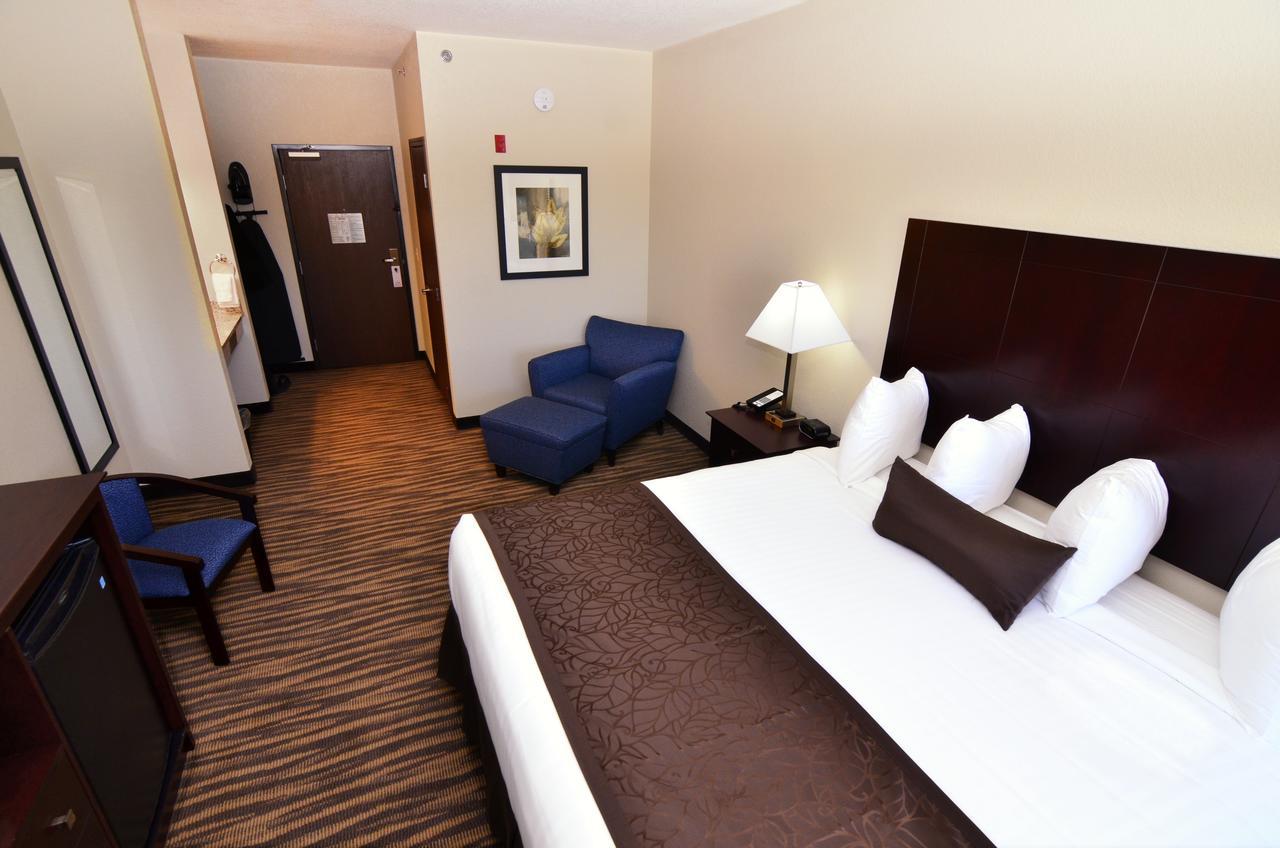 Cobblestone & - Hotel